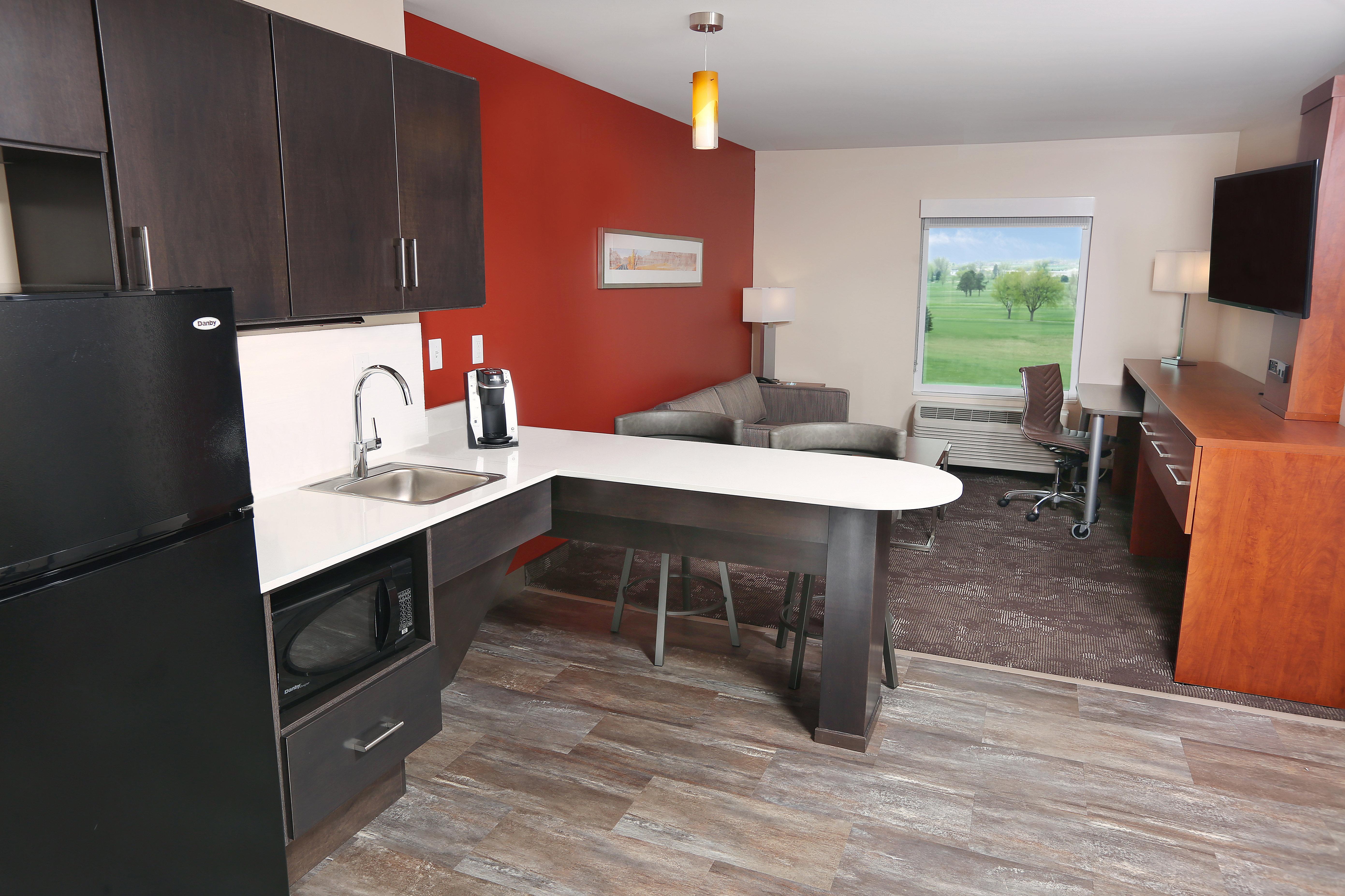 Holiday Inn & Suites Sioux Falls - Airport By Ihg Exterior foto