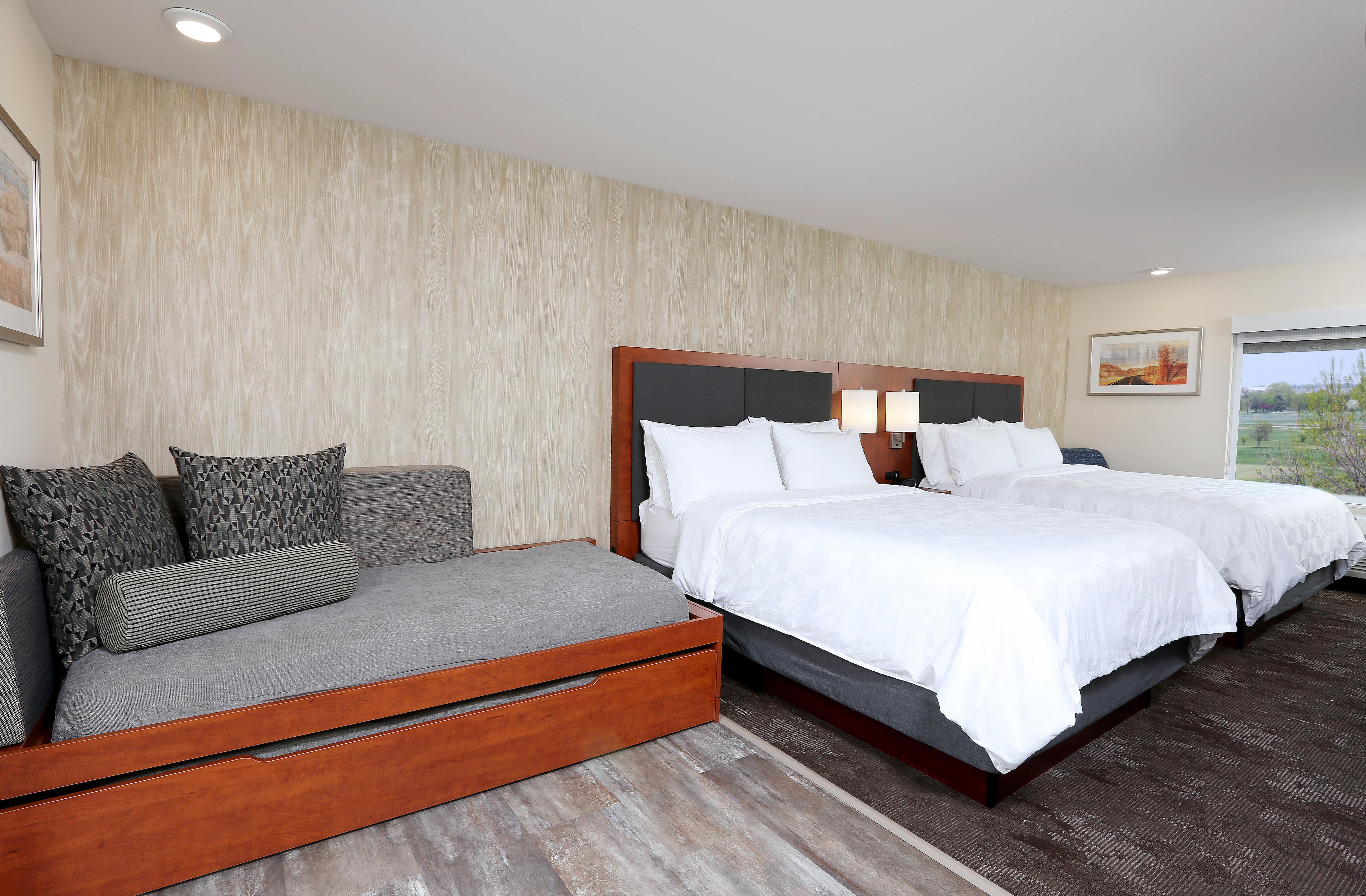 Holiday Inn & Suites Sioux Falls - Airport By Ihg Exterior foto