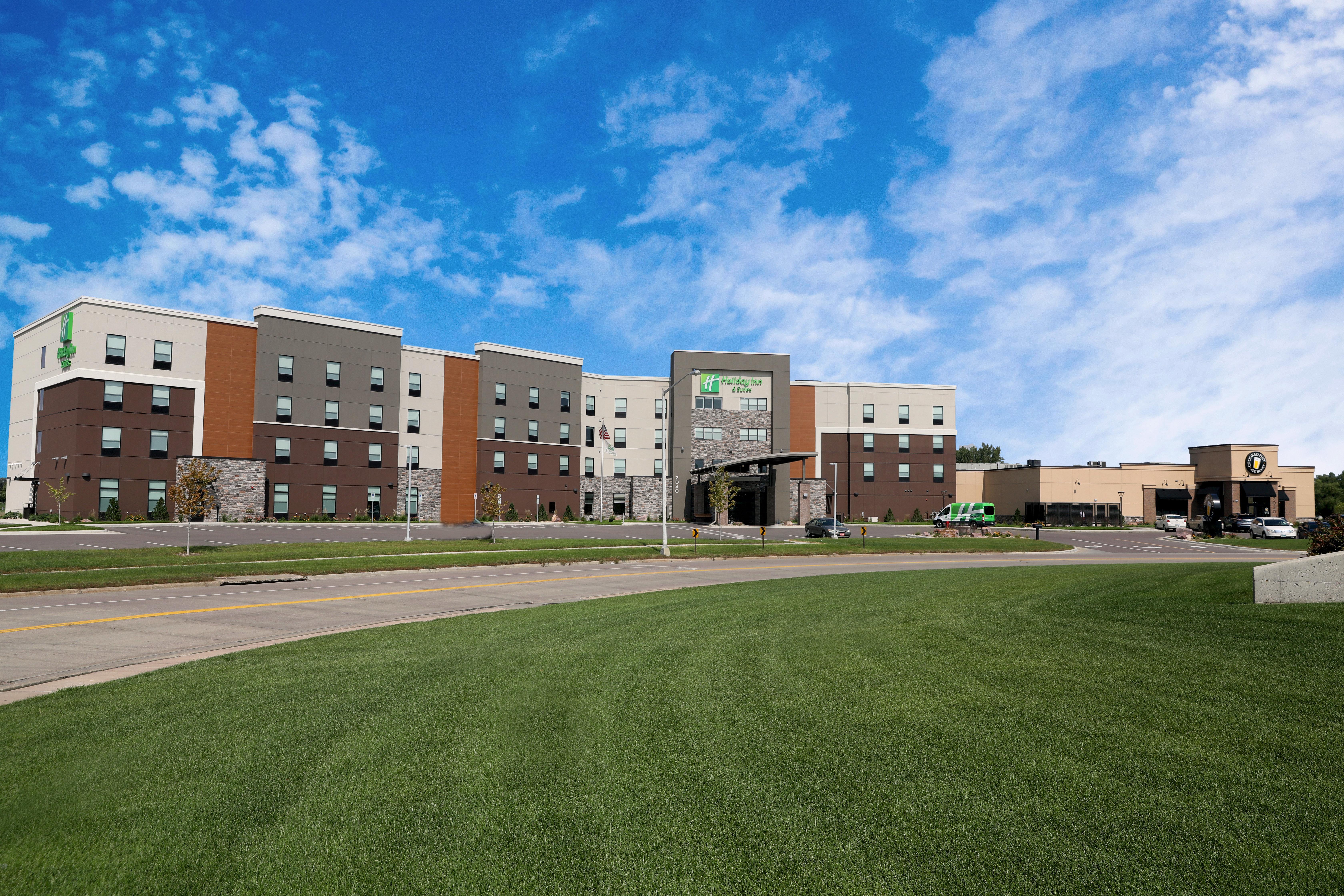 Holiday Inn & Suites Sioux Falls - Airport By Ihg Exterior foto